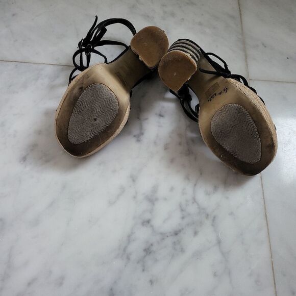 Lulu Townsend Shoes Size 8 - Picture 5 of 5